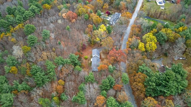 395 High St, Uxbridge, MA 01569