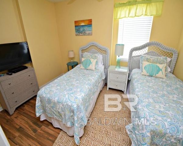 957 W Beach Boulevard, Gulf Shores, AL 36542