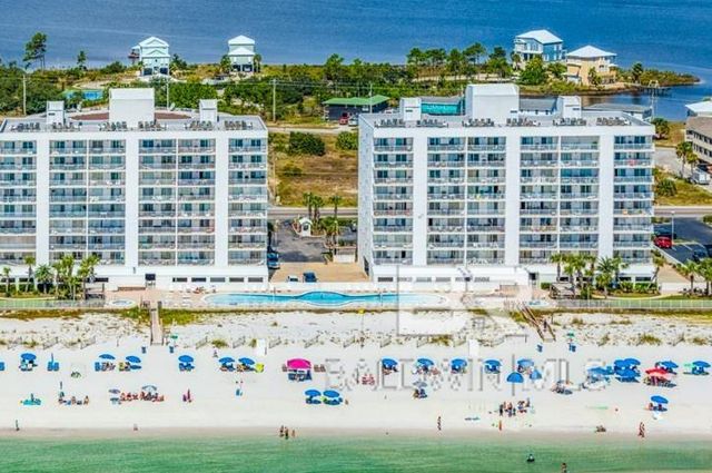 957 W Beach Boulevard, Gulf Shores, AL 36542