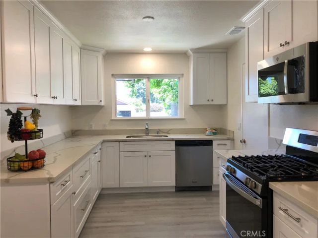 2817 Merlin Avenue, Fullerton, CA 92835
