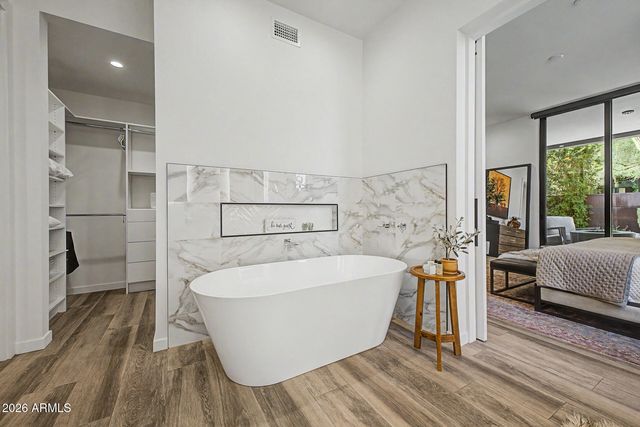 6525 E CAVE CREEK Road 11, Cave Creek, AZ 85331