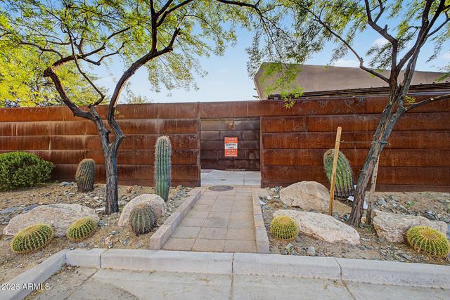 6525 E CAVE CREEK Road 11, Cave Creek, AZ 85331