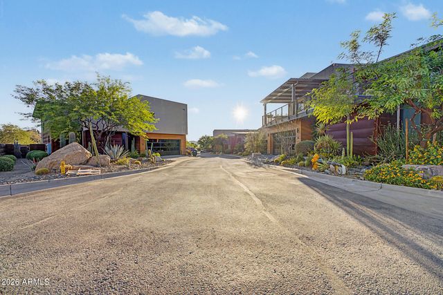 6525 E CAVE CREEK Road 11, Cave Creek, AZ 85331