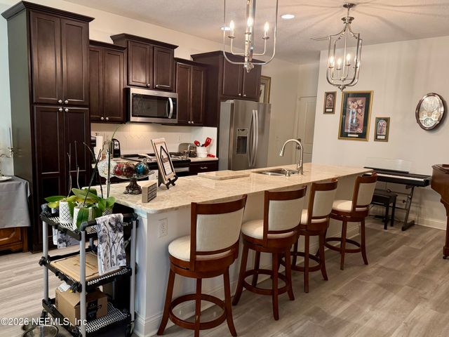 3083 ZEYNO Drive, Middleburg, FL 32068