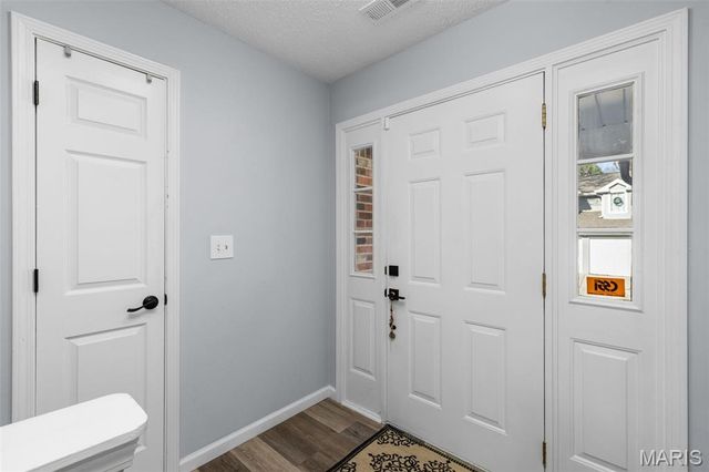 13312 Wood Chapel Drive, St Louis, MO 63141