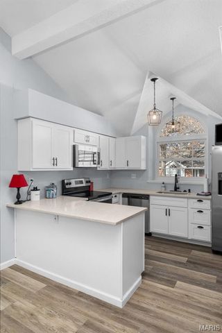 13312 Wood Chapel Drive, St Louis, MO 63141