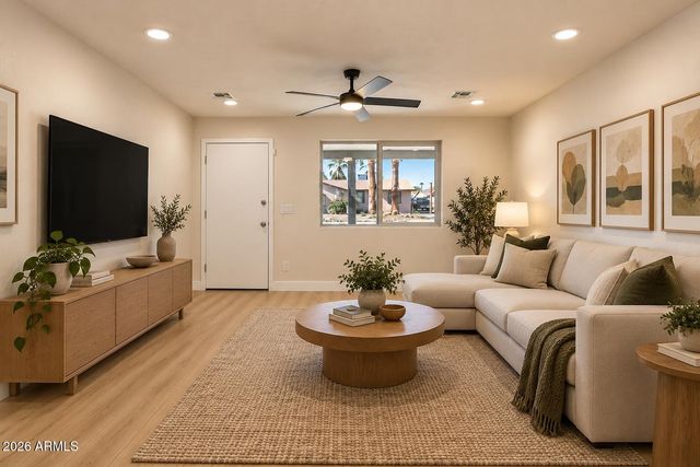 7141 W Vernon Avenue, Phoenix, AZ 85035