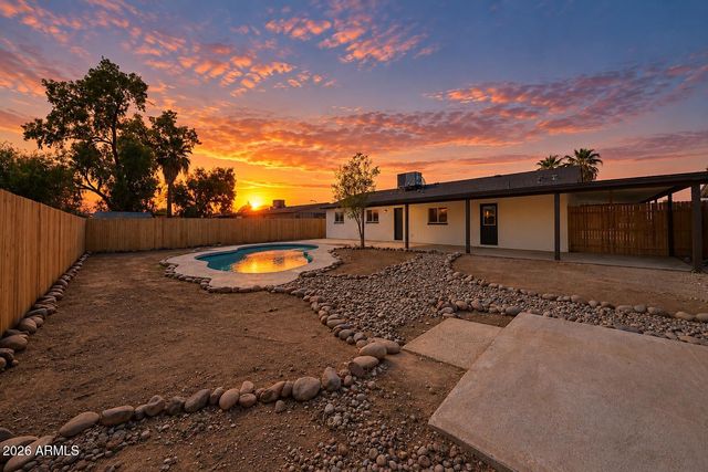 7141 W Vernon Avenue, Phoenix, AZ 85035