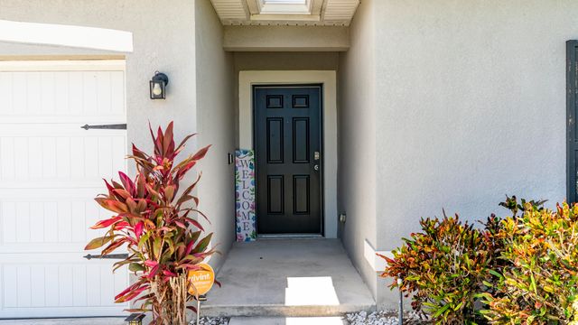 5344 Oakland Lake Circle, Fort Pierce, FL 34951