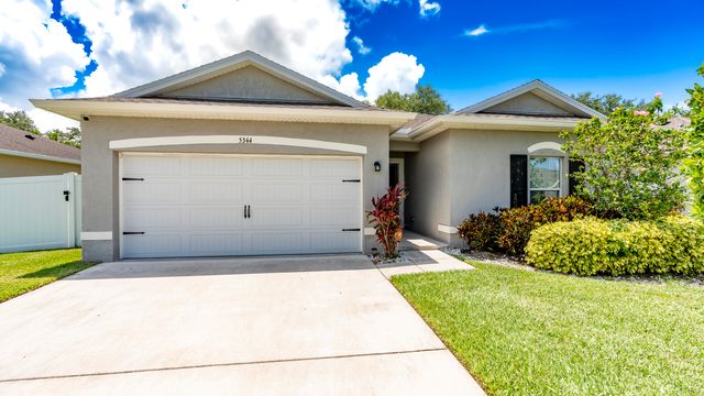 5344 Oakland Lake Circle, Fort Pierce, FL 34951