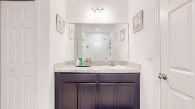 5344 Oakland Lake Circle, Fort Pierce, FL 34951