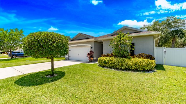 5344 Oakland Lake Circle, Fort Pierce, FL 34951
