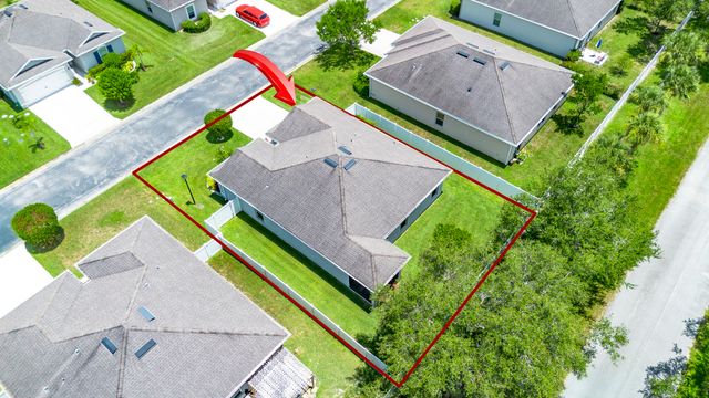 5344 Oakland Lake Circle, Fort Pierce, FL 34951