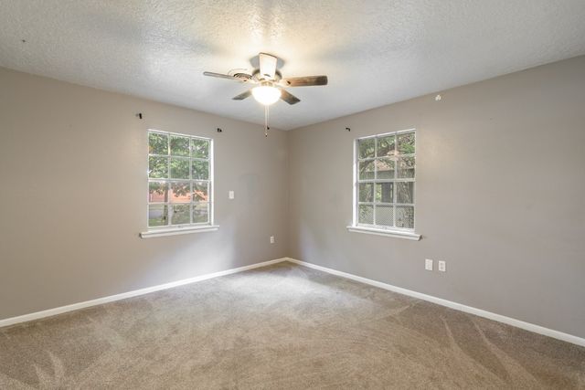 304 S 4th Street, Noble, OK 73068