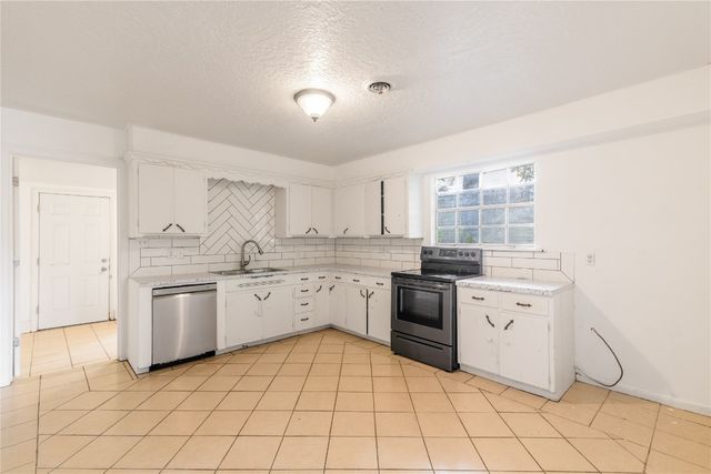 304 S 4th Street, Noble, OK 73068