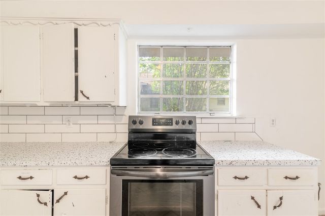304 S 4th Street, Noble, OK 73068