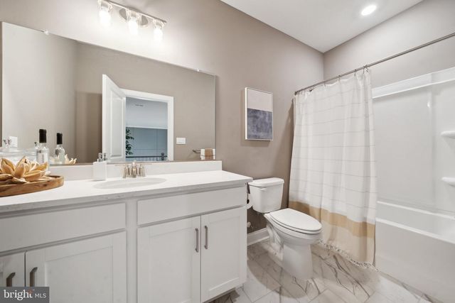 1324 TREVISO BAY, Williamsburg, VA 23188