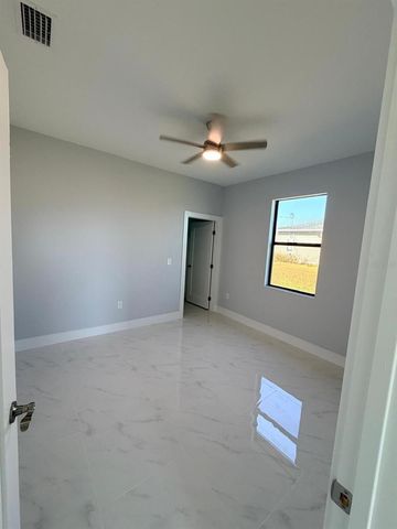 313 EL DORADO BOULEVARD N, Cape Coral, FL 33993