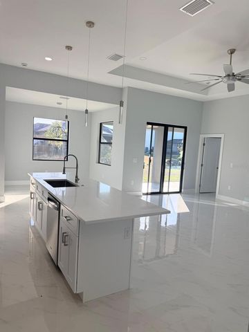 313 EL DORADO BOULEVARD N, Cape Coral, FL 33993