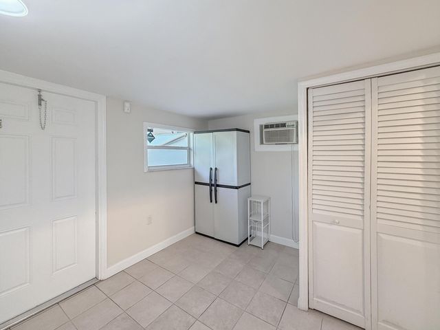 5365 Cannon Way, West Palm Beach, FL 33415