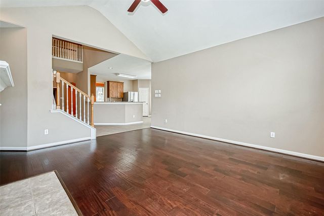 2218 Falcon Knoll Lane, Katy, TX 77494