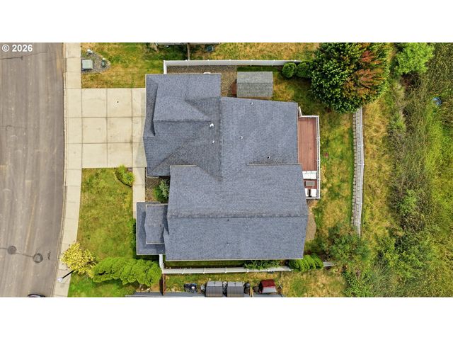 518 W 12TH Way, La Center, WA 98629