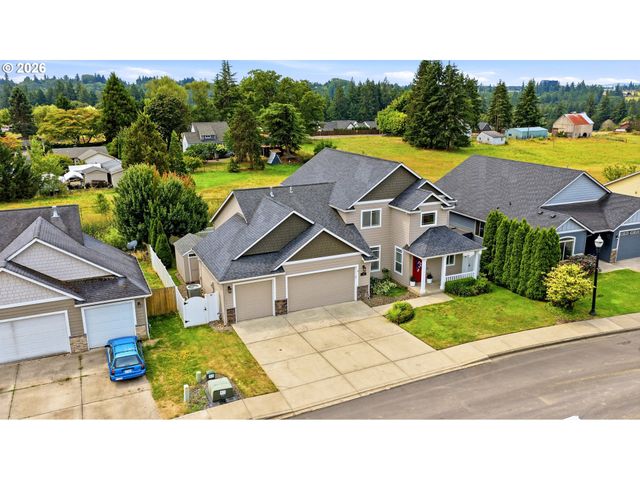 518 W 12TH Way, La Center, WA 98629