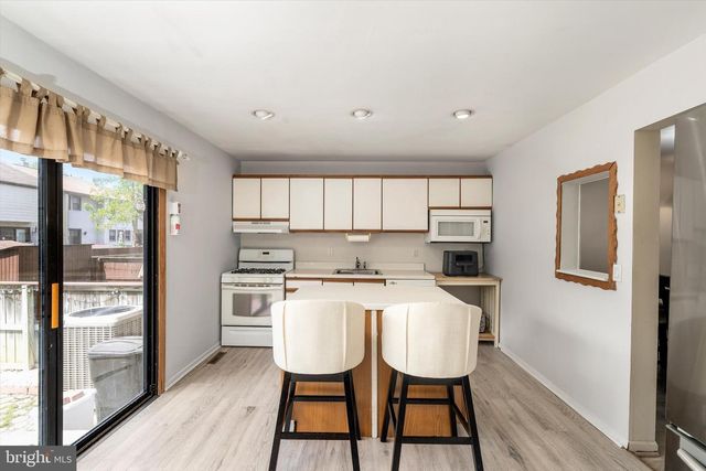 728 TWIN RIVERS, East Windsor, NJ 08520