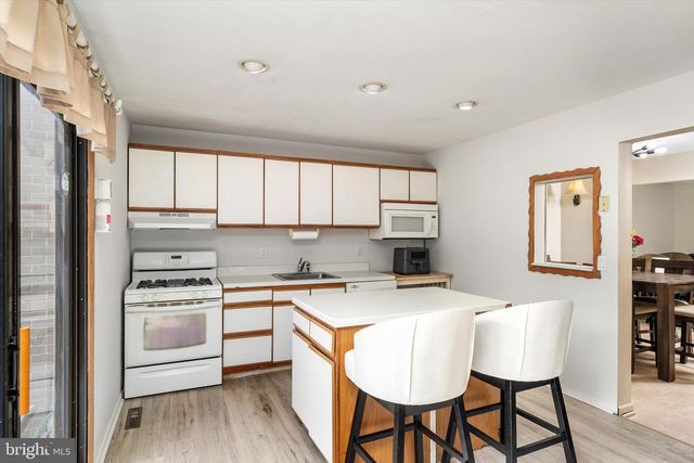 728 TWIN RIVERS, East Windsor, NJ 08520