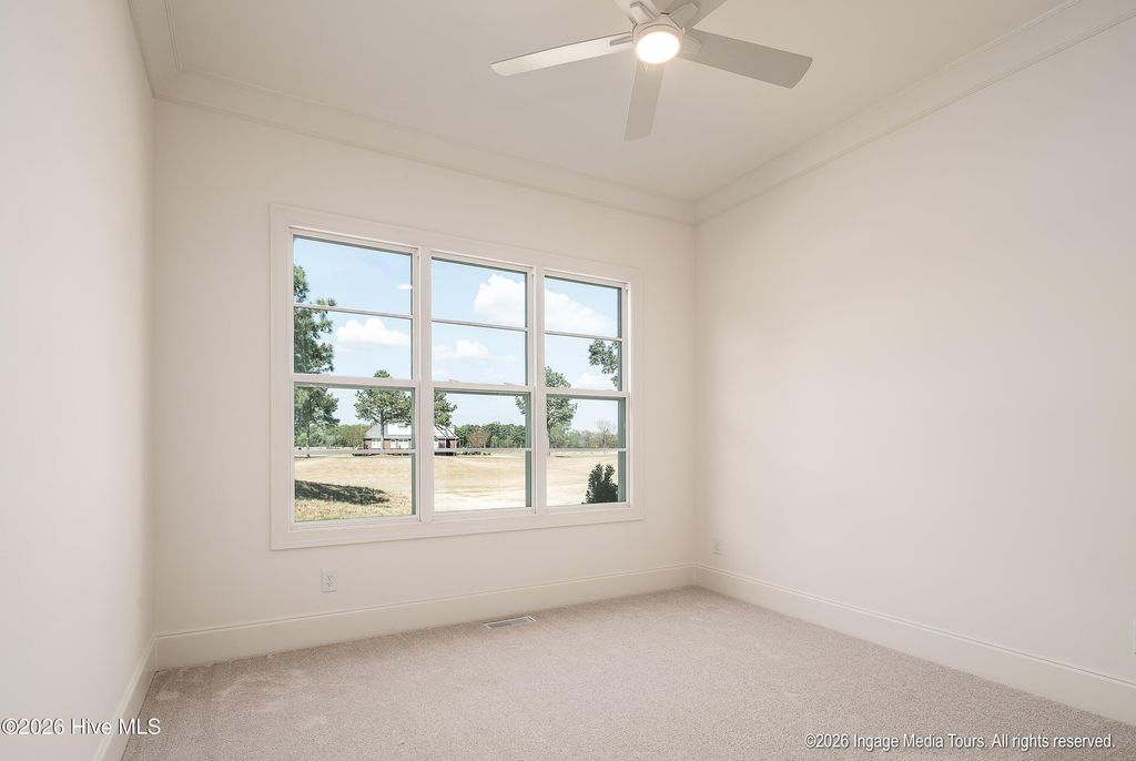 Image 18 of property listing at 62 Pine Tree Point, Snow Hill, NC 28580