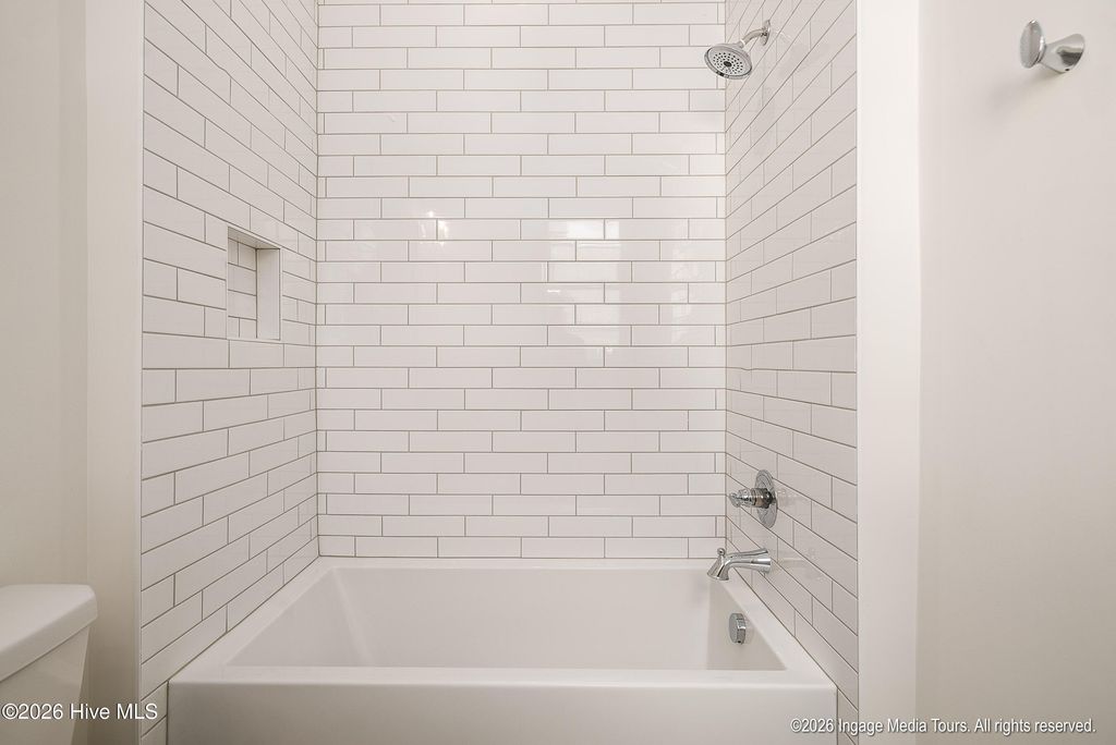 Image 21 of property listing at 62 Pine Tree Point, Snow Hill, NC 28580