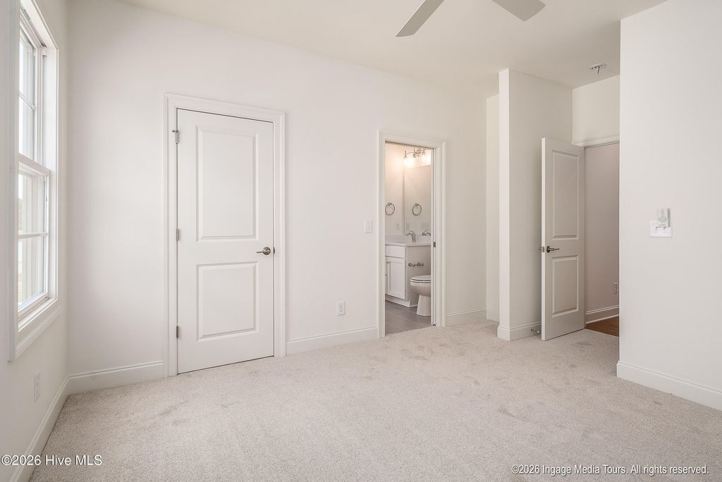 Image 28 of property listing at 62 Pine Tree Point, Snow Hill, NC 28580