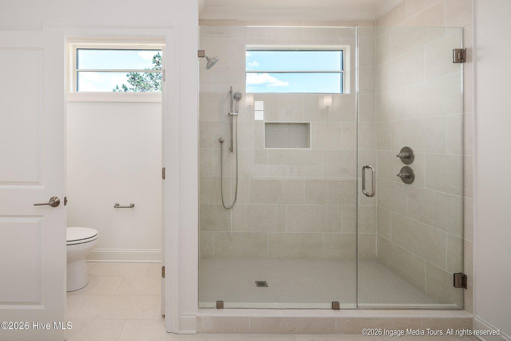 Image 34 of property listing at 62 Pine Tree Point, Snow Hill, NC 28580