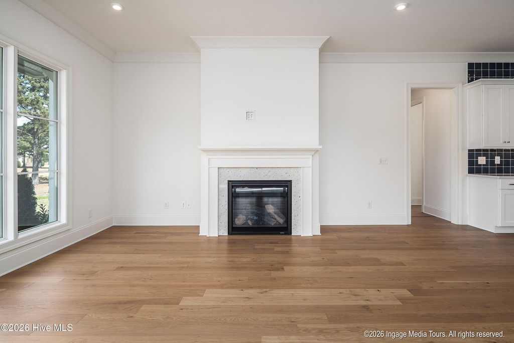 Image 8 of property listing at 62 Pine Tree Point, Snow Hill, NC 28580