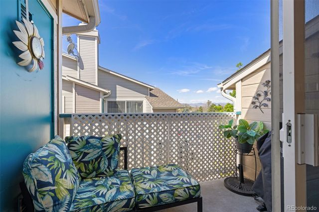 8334 Pebble Creek Way 201, Highlands Ranch, CO 80126