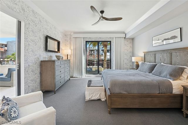 1135 3rd AVE S 119, Naples, FL 34102