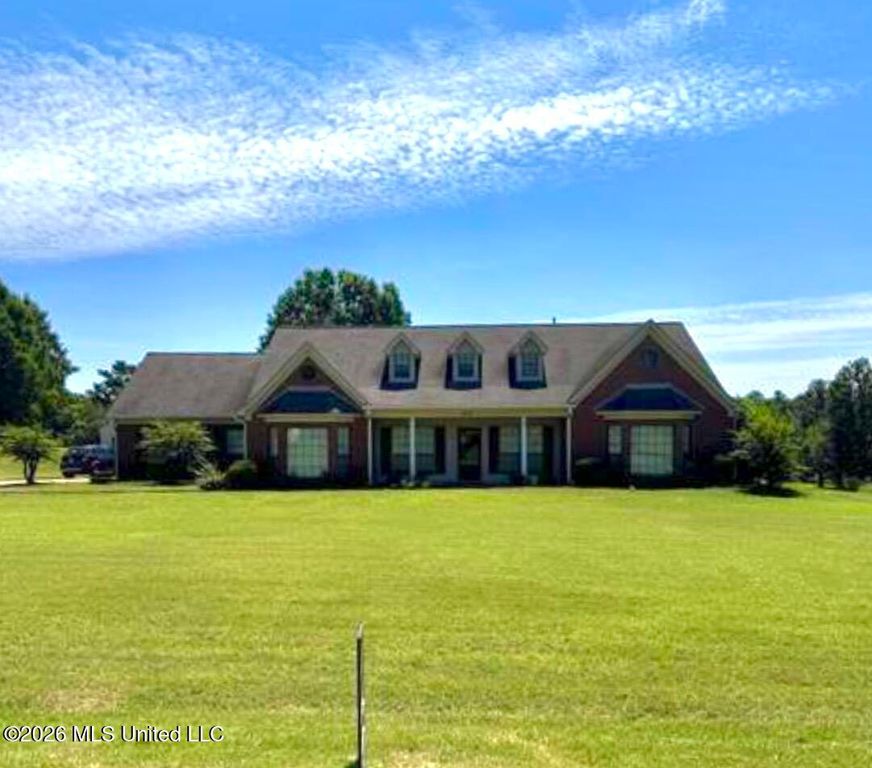 4430 Summers Pl Drive, Olive Branch, MS 38654 — exterior