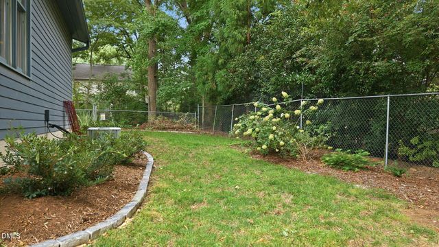 403 Oak Avenue, Carrboro, NC 27510