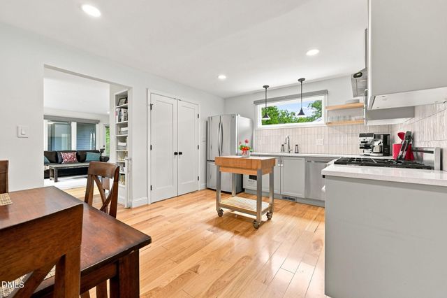403 Oak Avenue, Carrboro, NC 27510