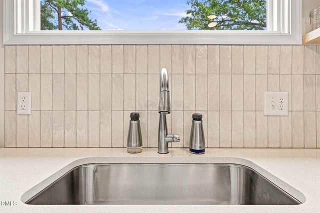 403 Oak Avenue, Carrboro, NC 27510