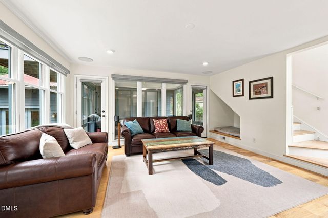403 Oak Avenue, Carrboro, NC 27510