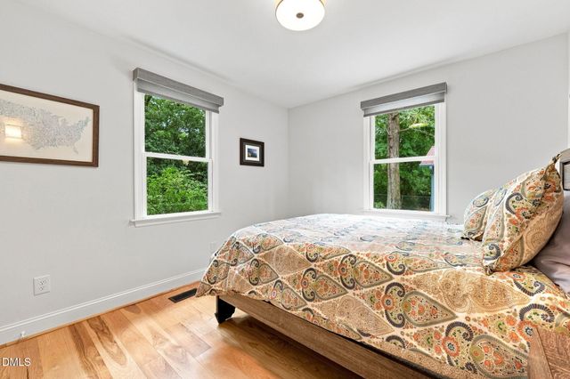 403 Oak Avenue, Carrboro, NC 27510