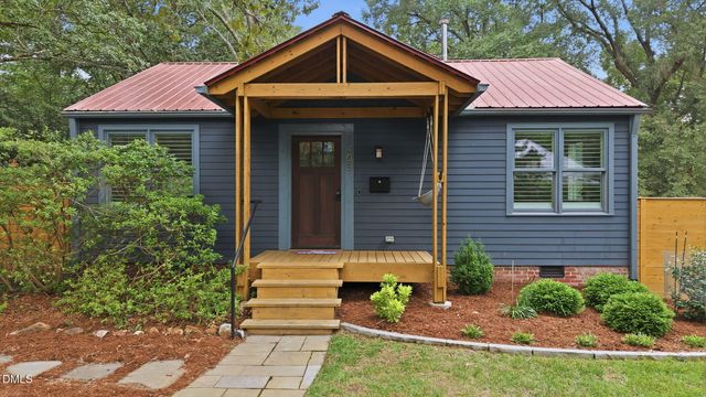 403 Oak Avenue, Carrboro, NC 27510