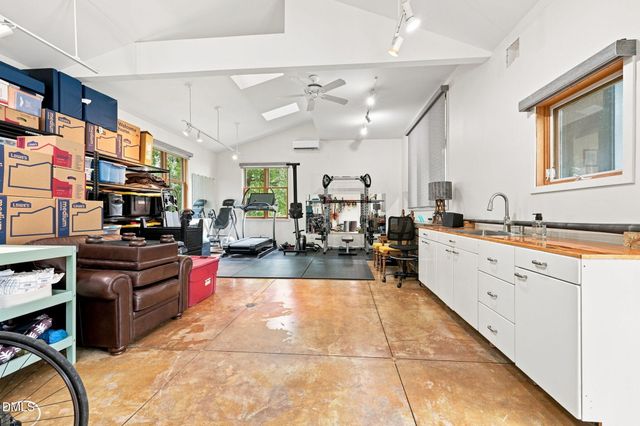 403 Oak Avenue, Carrboro, NC 27510