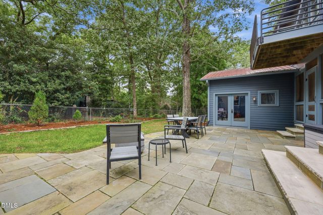 403 Oak Avenue, Carrboro, NC 27510