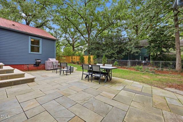 403 Oak Avenue, Carrboro, NC 27510