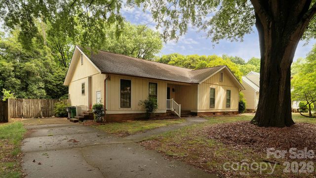 1141 Cameo Court, Charlotte, NC 28270