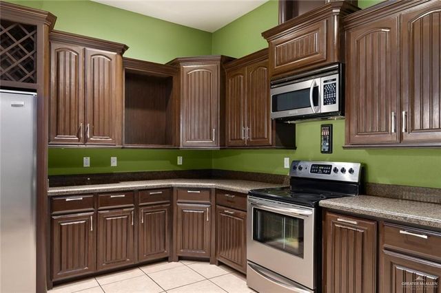 1910 W 41st Street, Mission, TX 78573