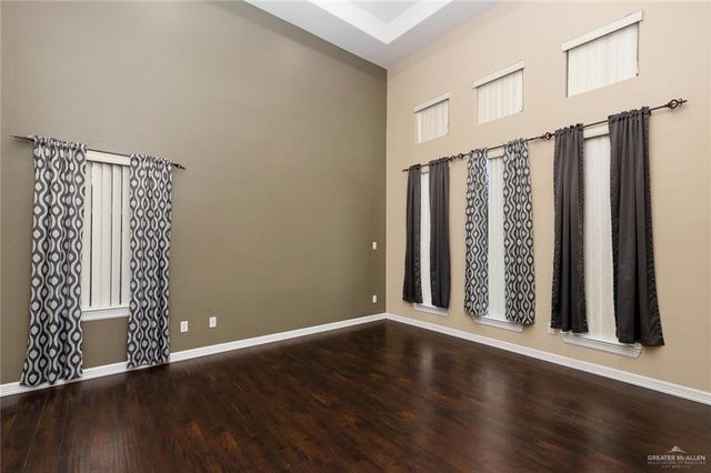 1910 W 41st Street, Mission, TX 78573