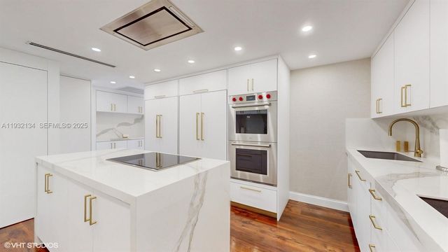 10155 Collins Ave 410, Bal Harbour, FL 33154